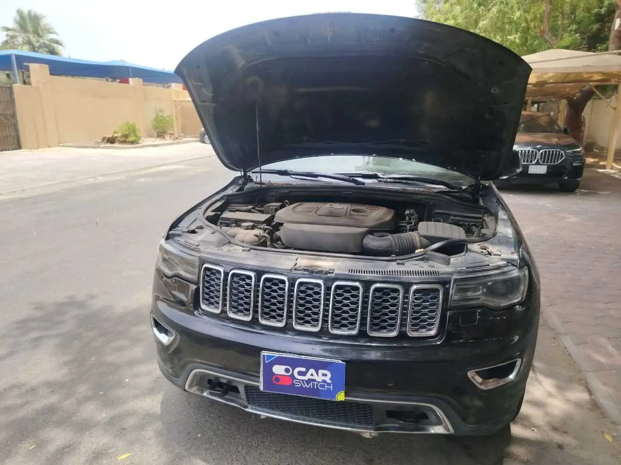 Car image 47