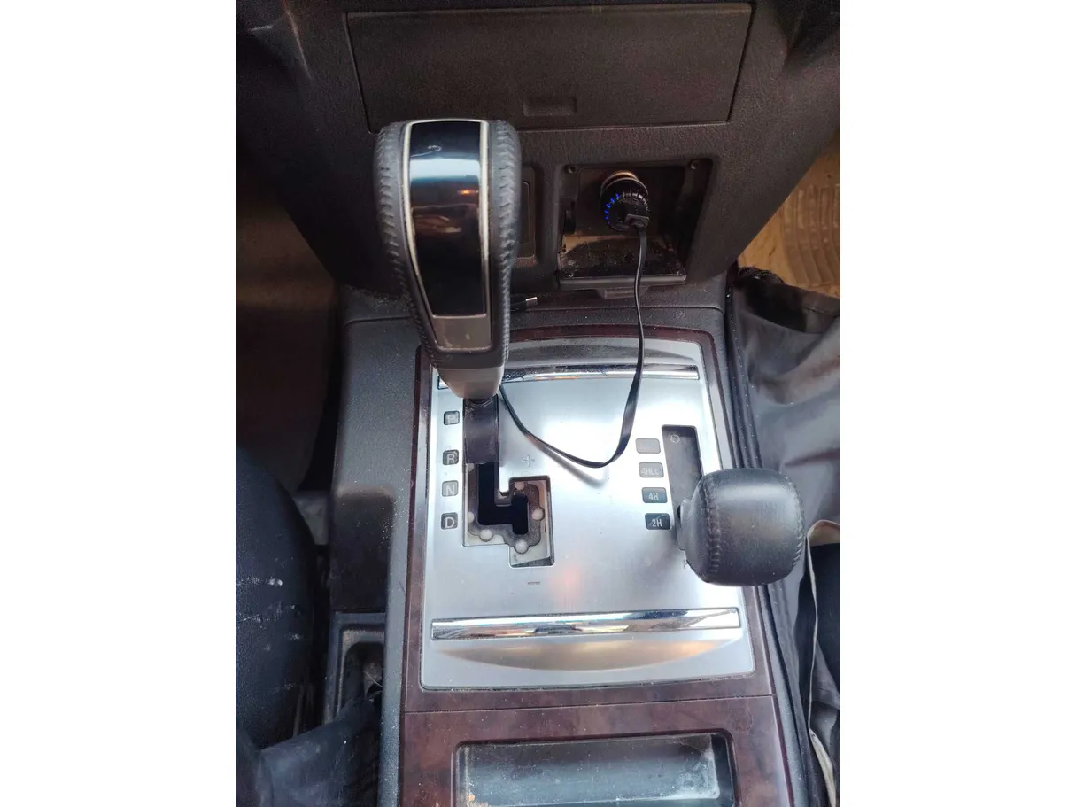Car image 21
