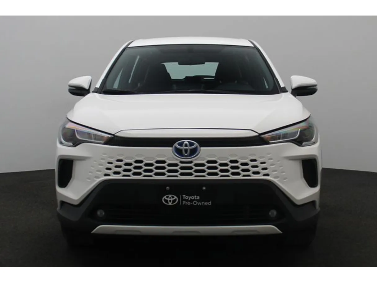 Car image 11