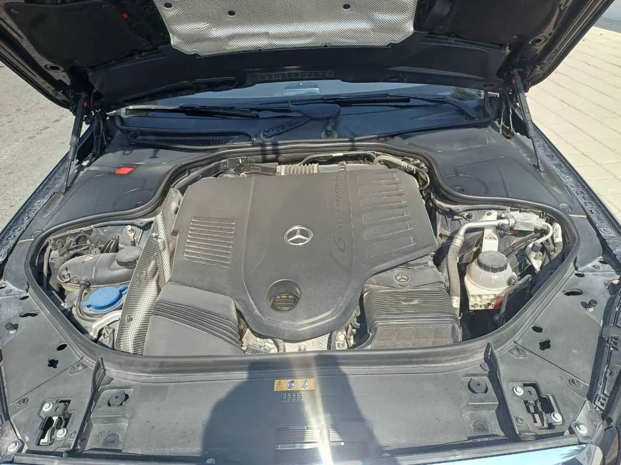 Car image 23