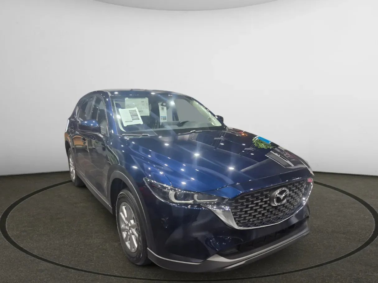 Car image 2