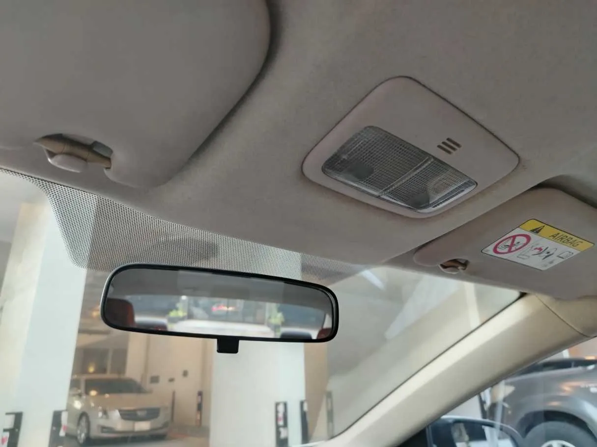 Car image 31