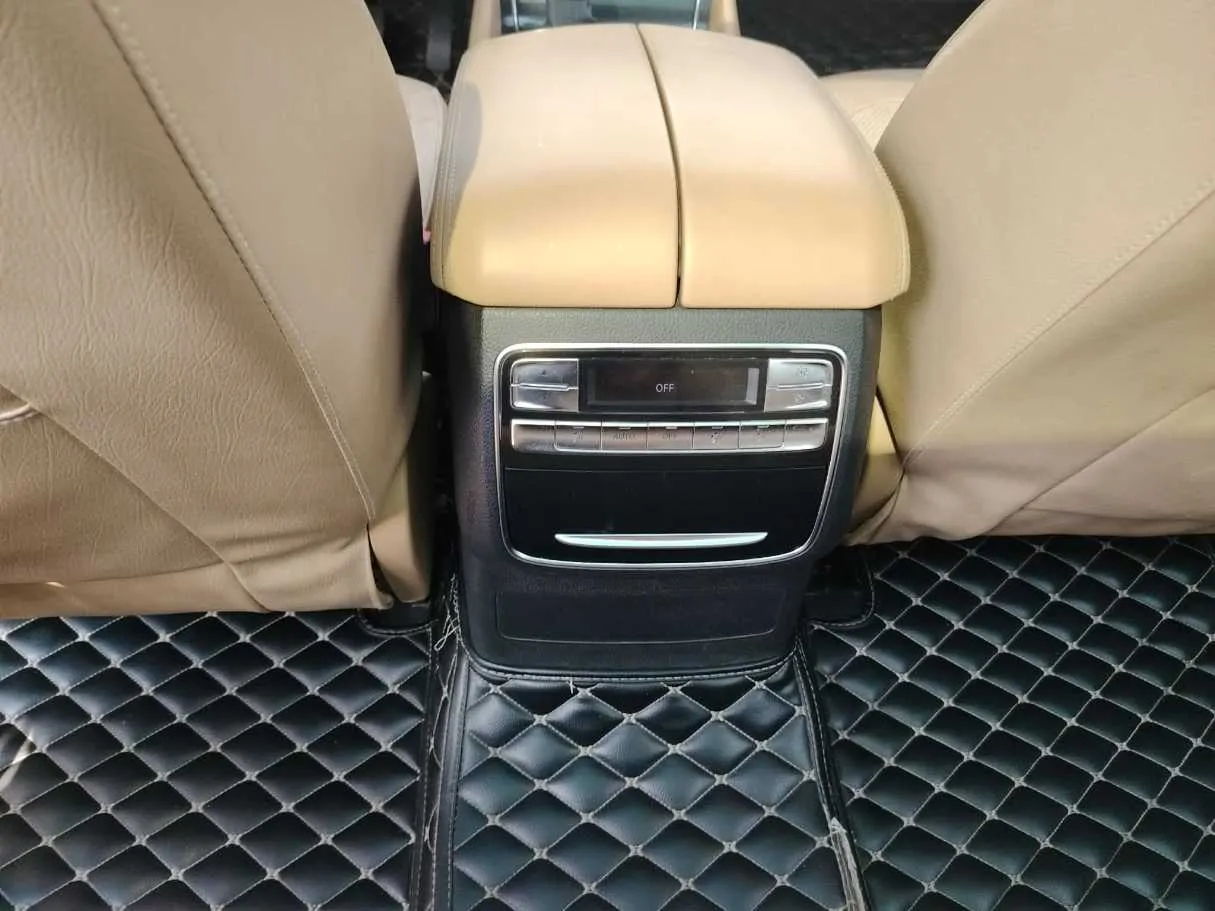 Car image 45