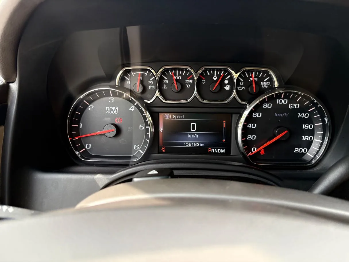 Car image 23