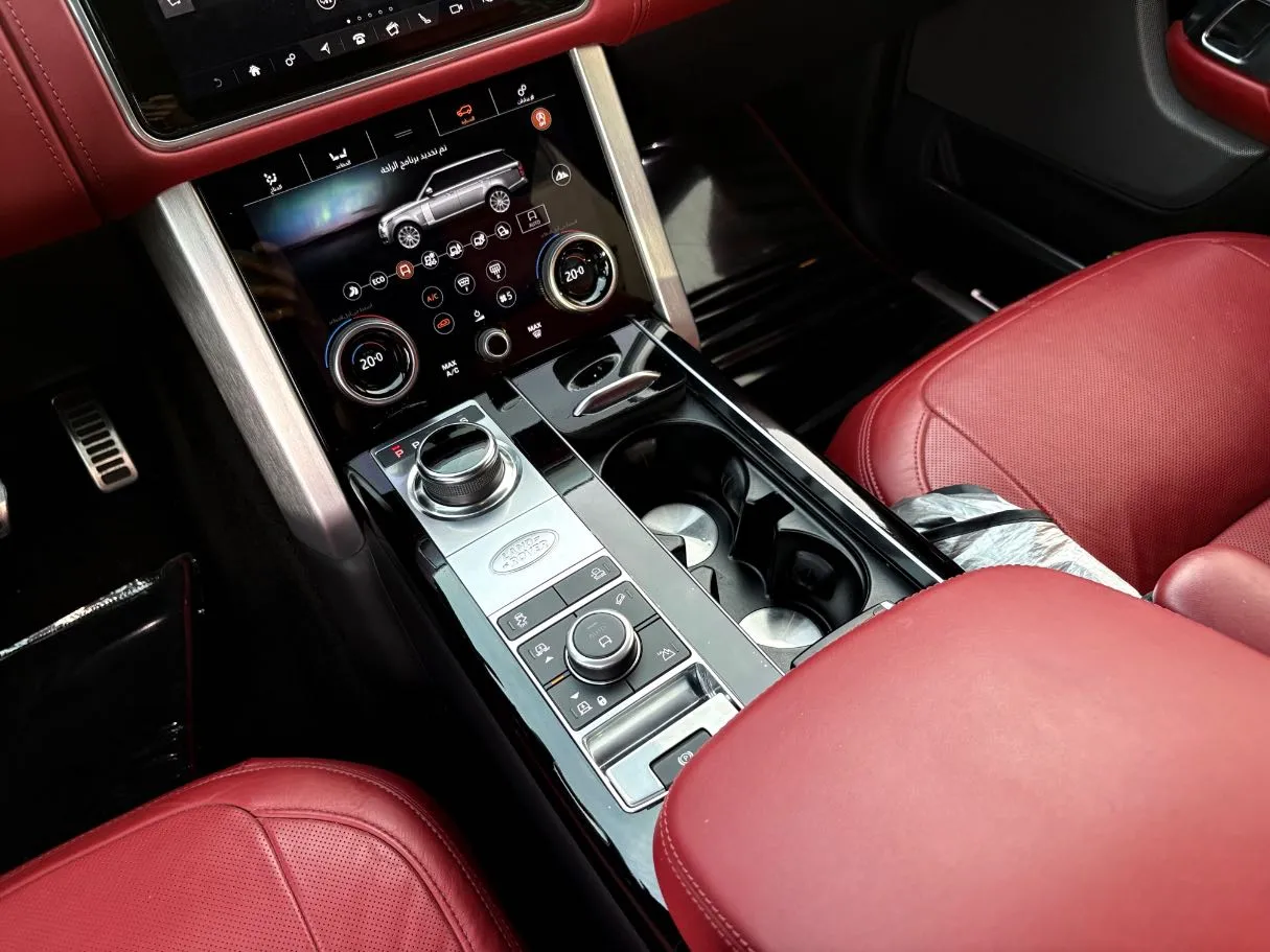 Car image 23