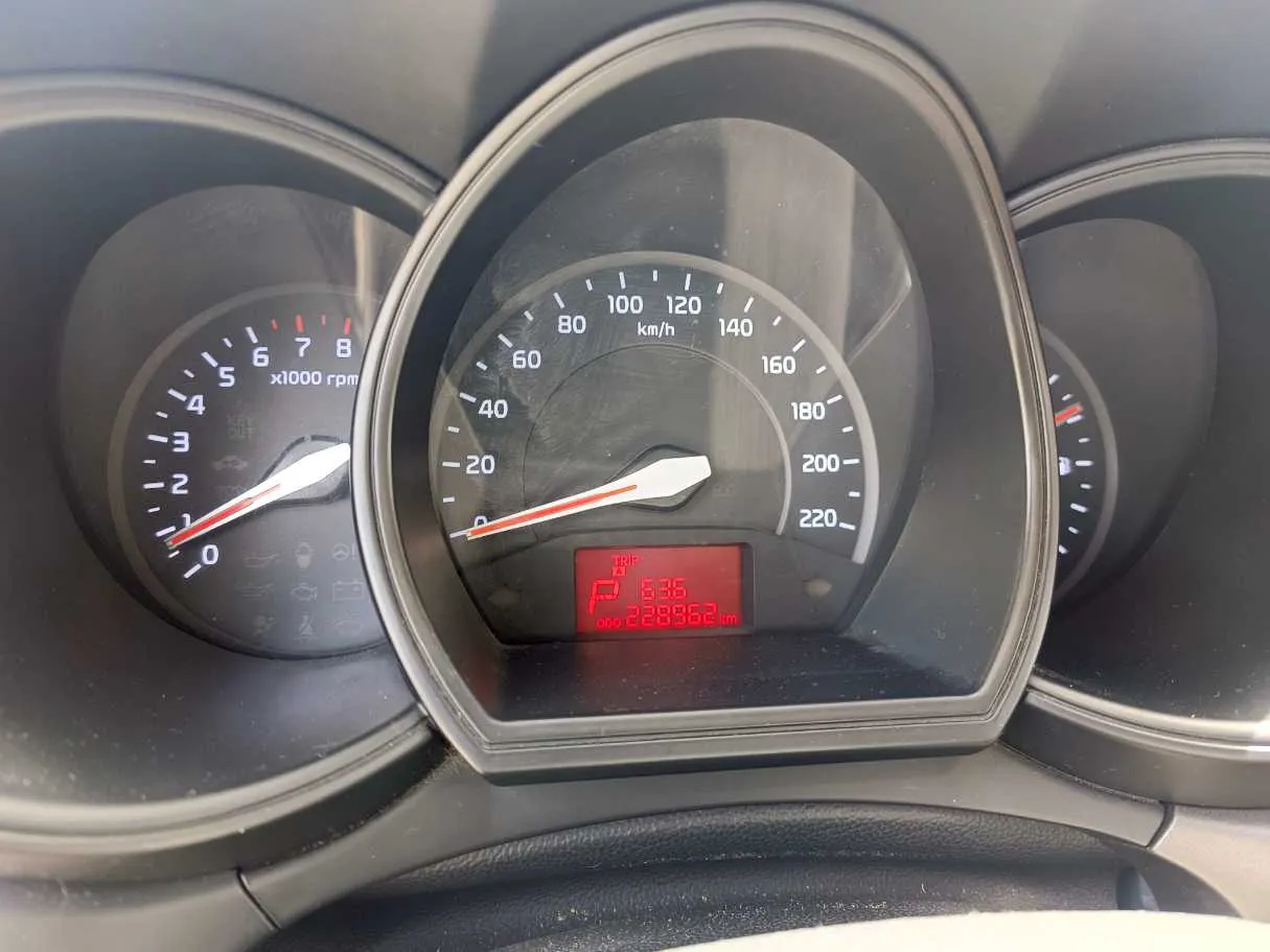 Car image 22