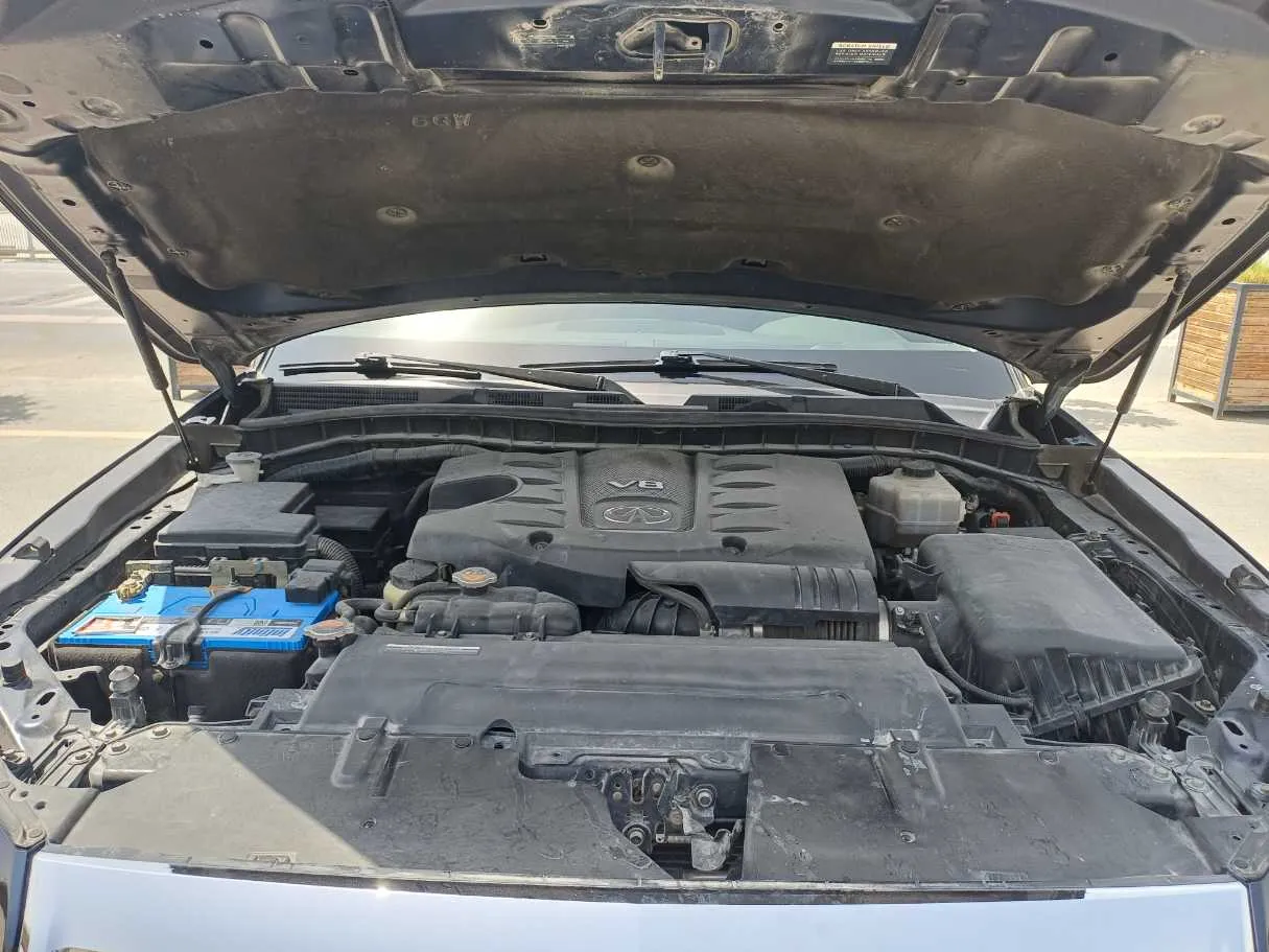 Car image 27