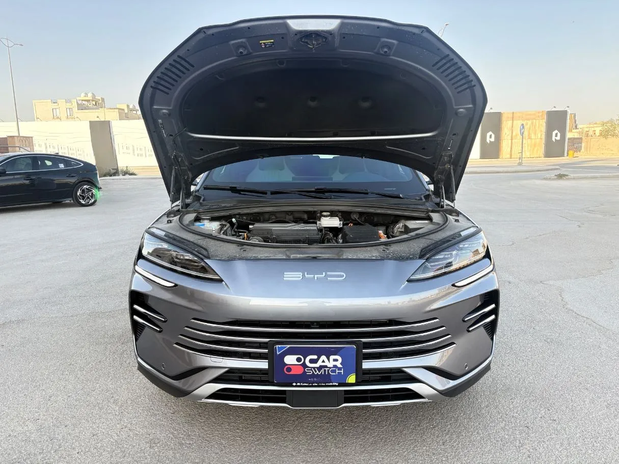 Car image 28
