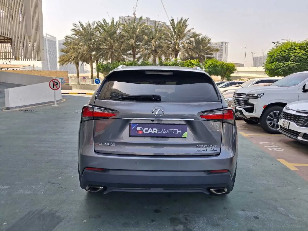 Car image 6