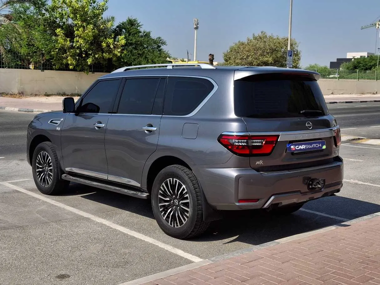 Car image 7