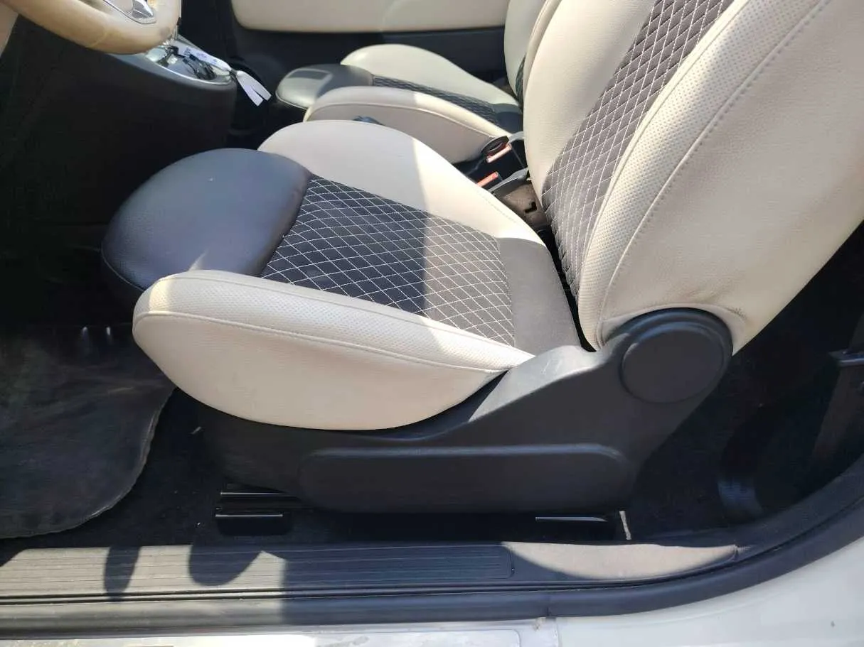 Car image 31