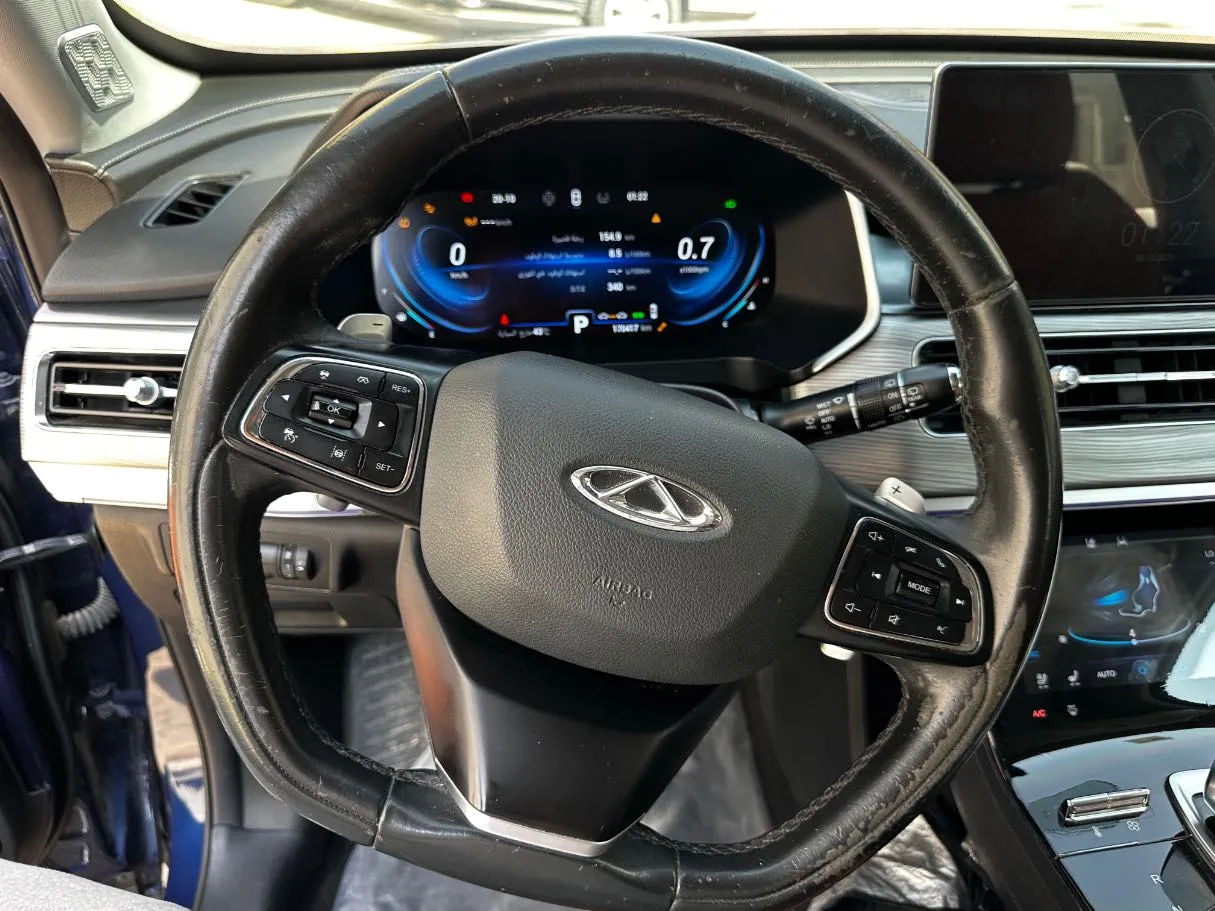 Car image 21