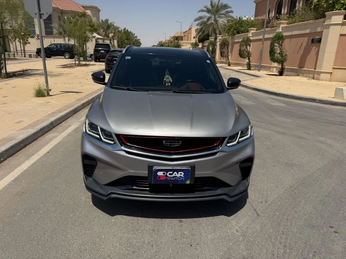 Car image 2
