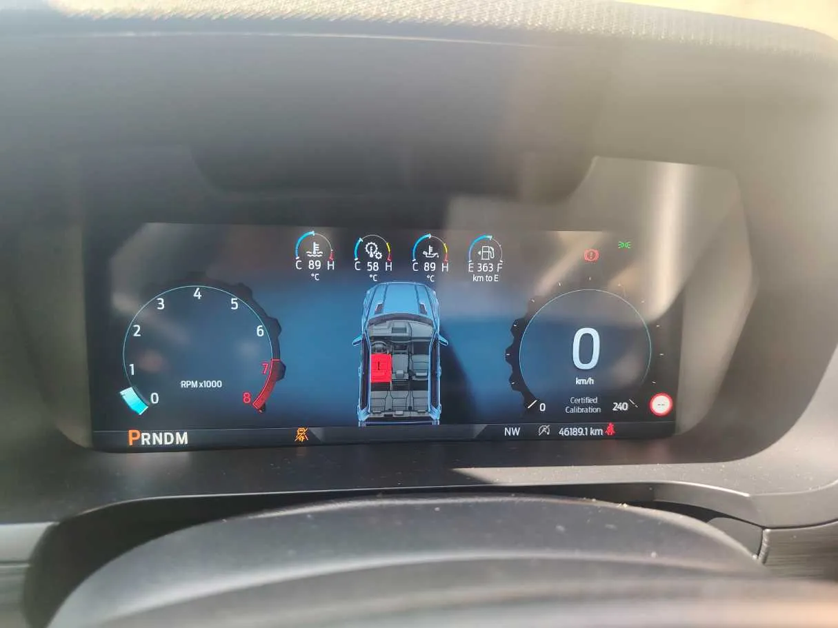 Car image 19