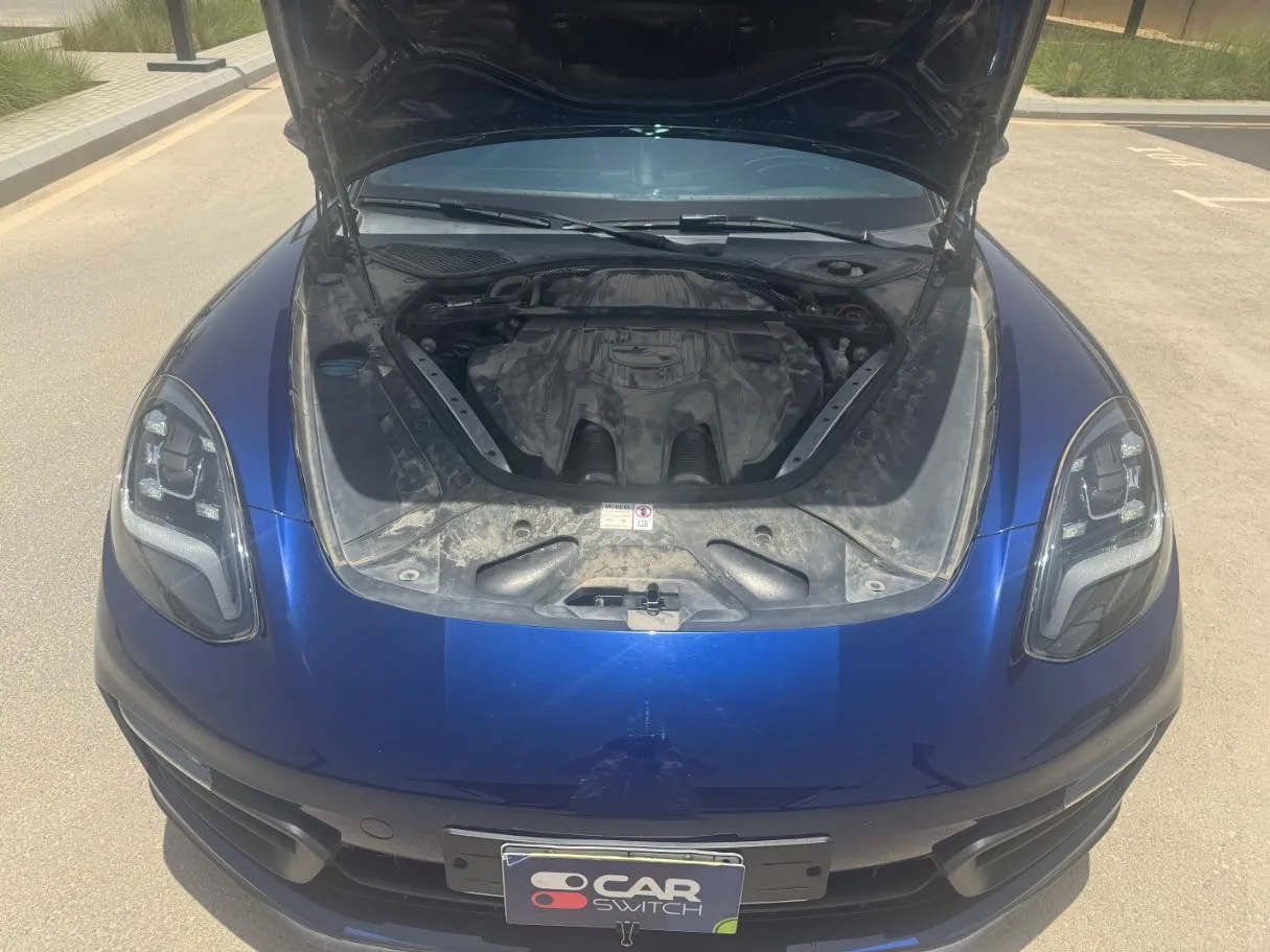Car image 22
