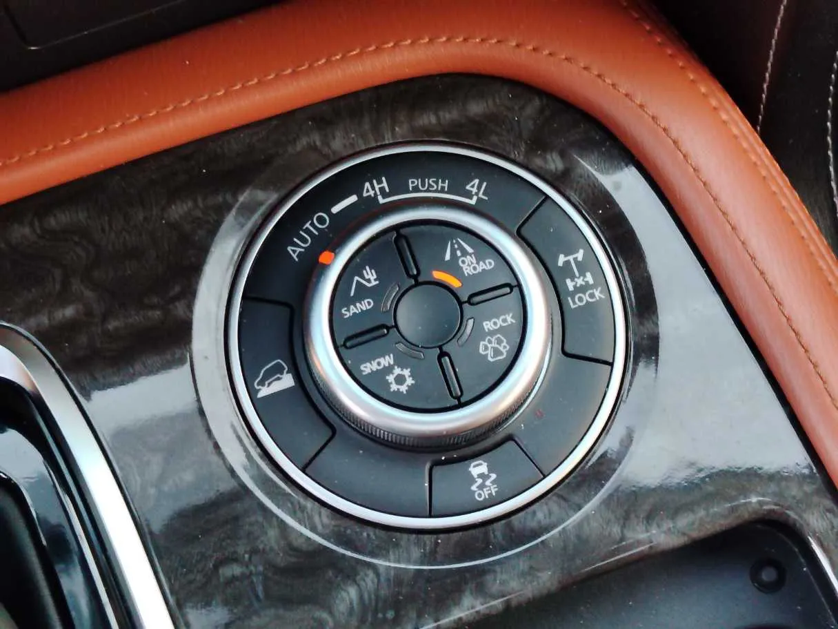 Car image 23