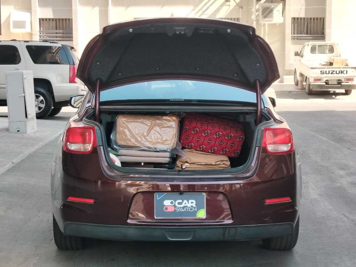 Car image 23