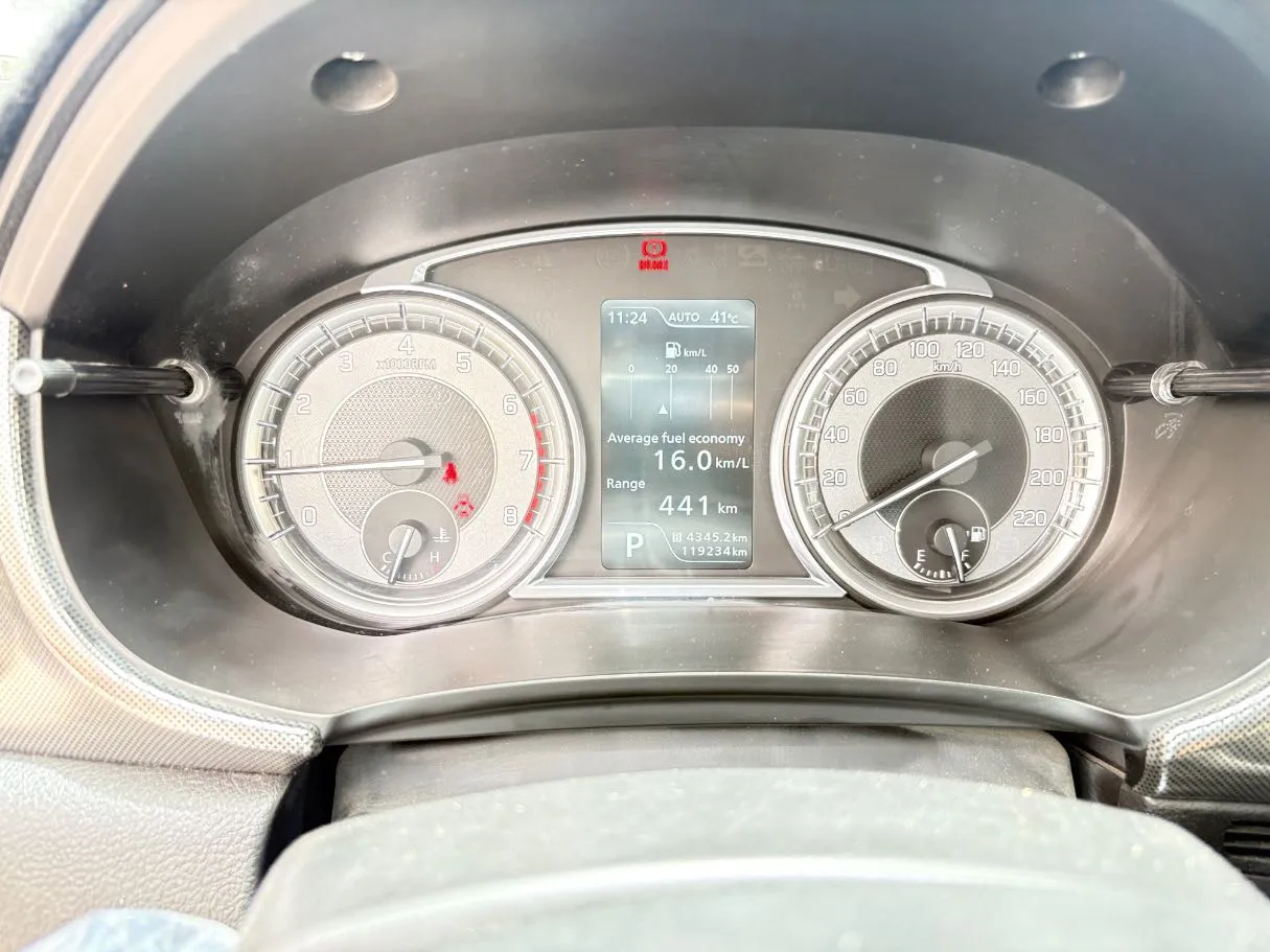 Car image 20