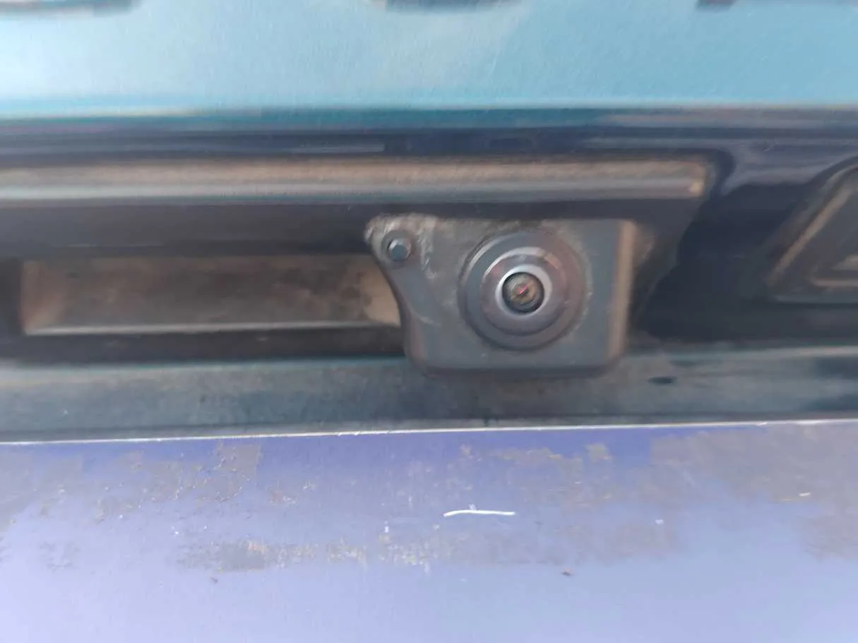 Car image 28