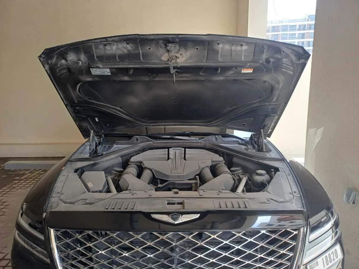Car image 23