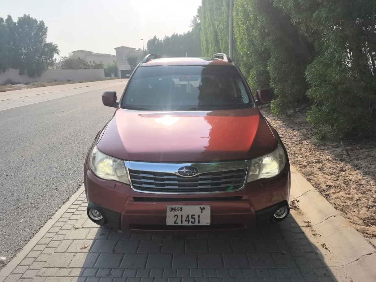 Car image 9