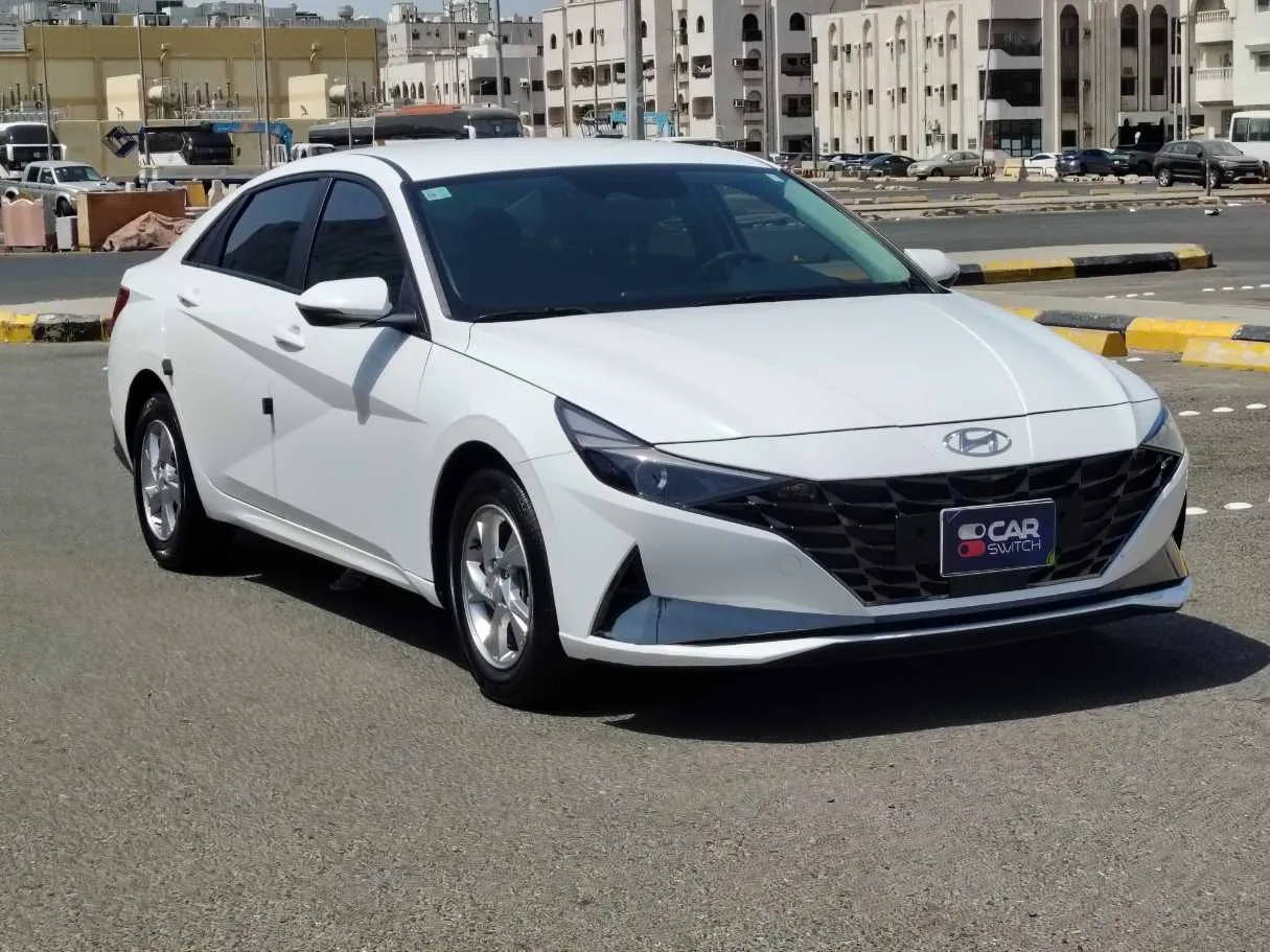 Car image 3