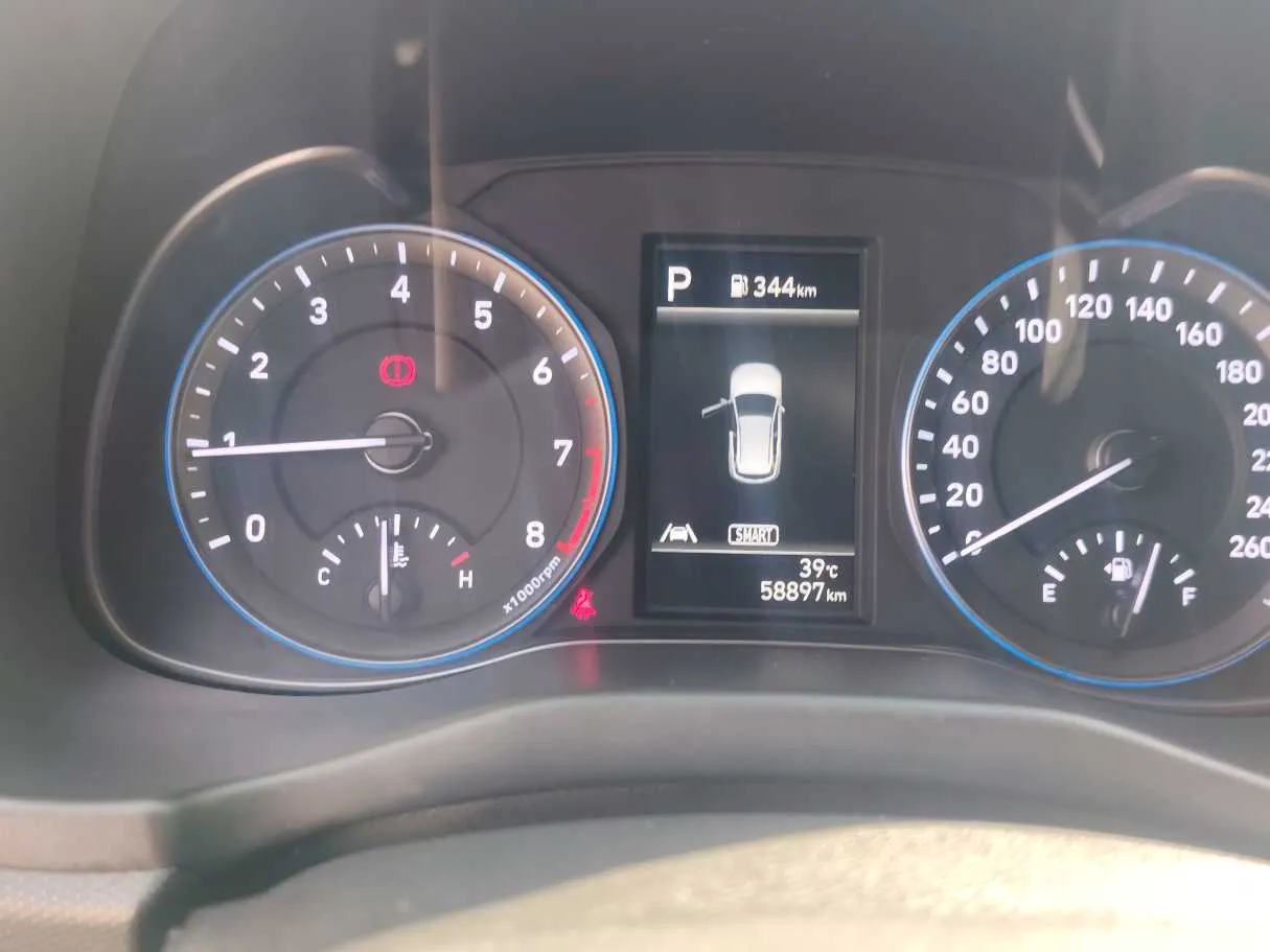 Car image 20