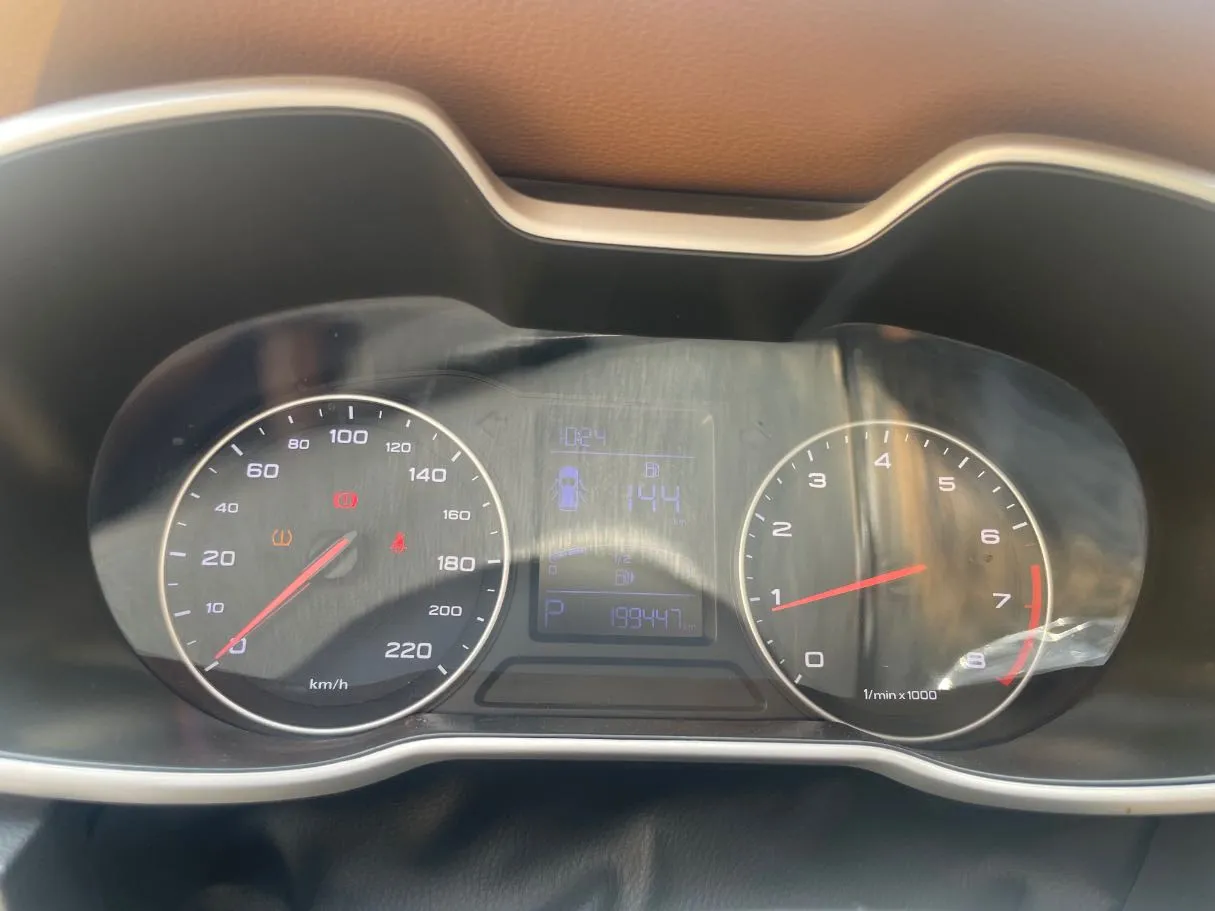 Car image 20