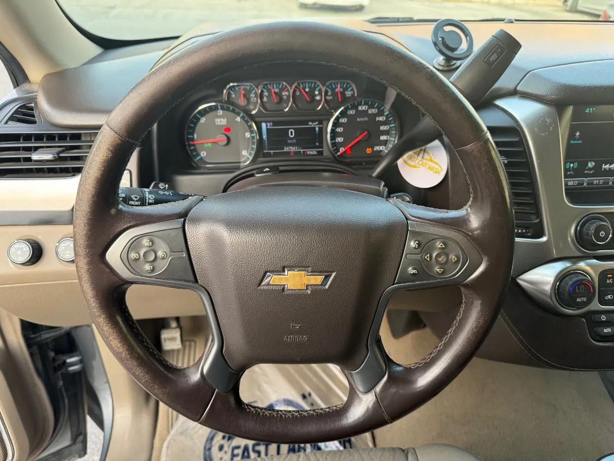 Car image 20