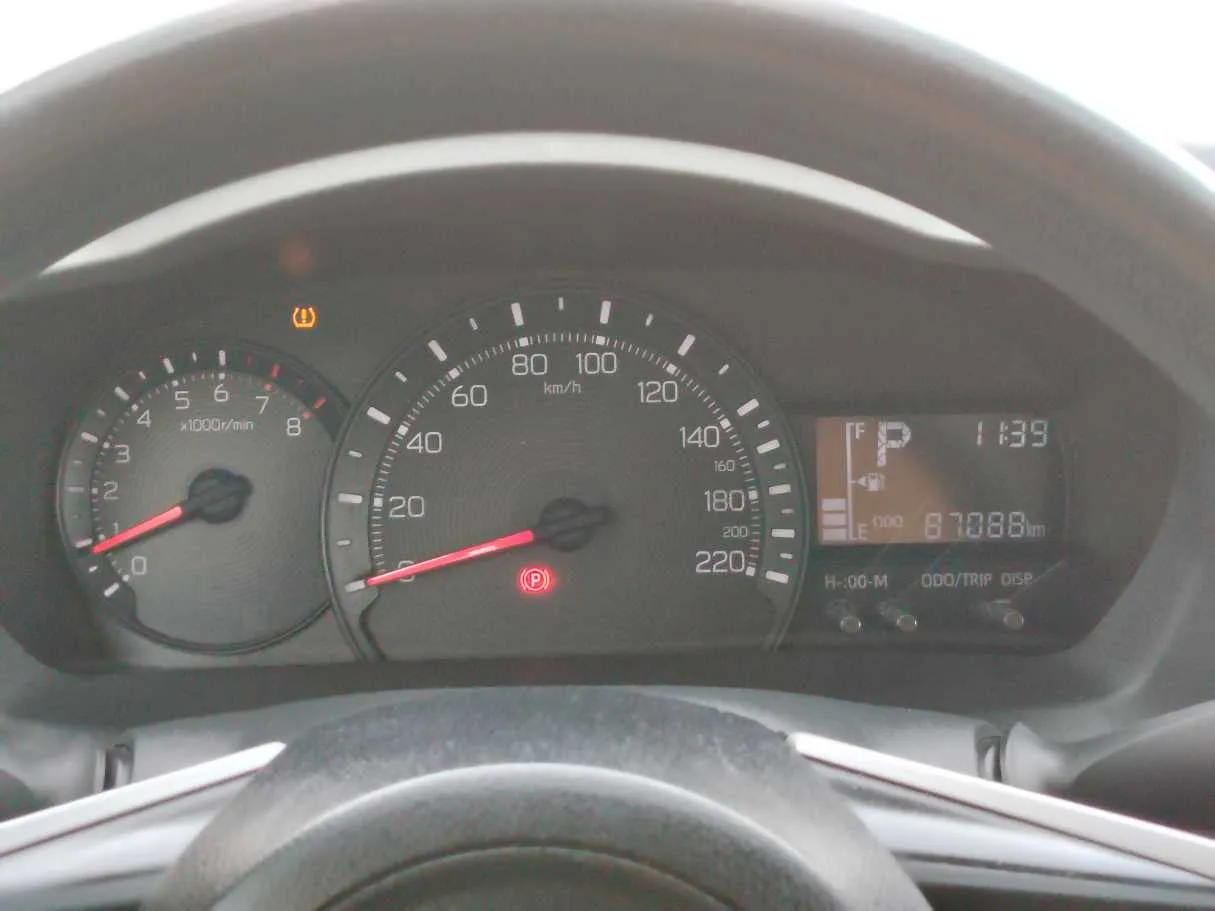 Car image 22