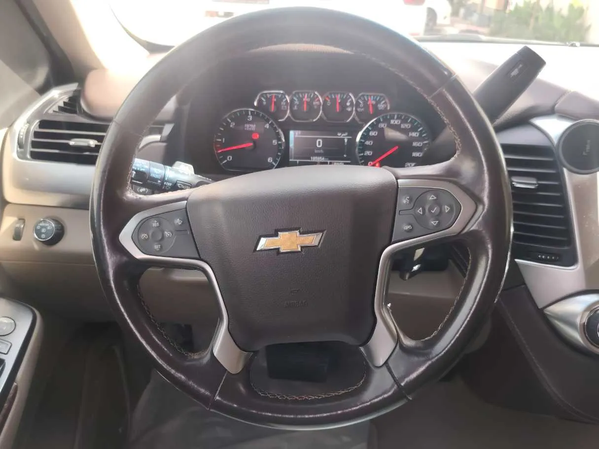 Car image 21