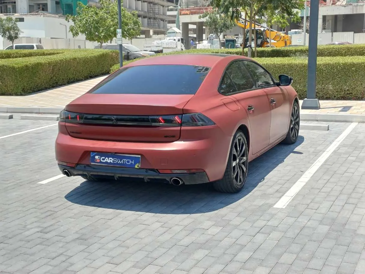 Car image 5