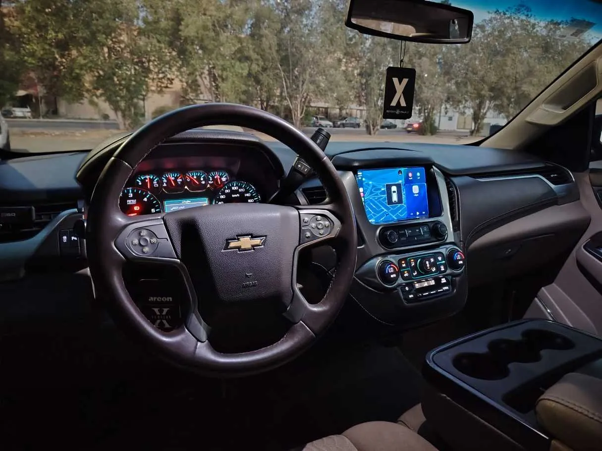 Car image 27