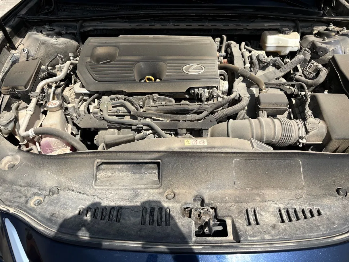 Car image 33
