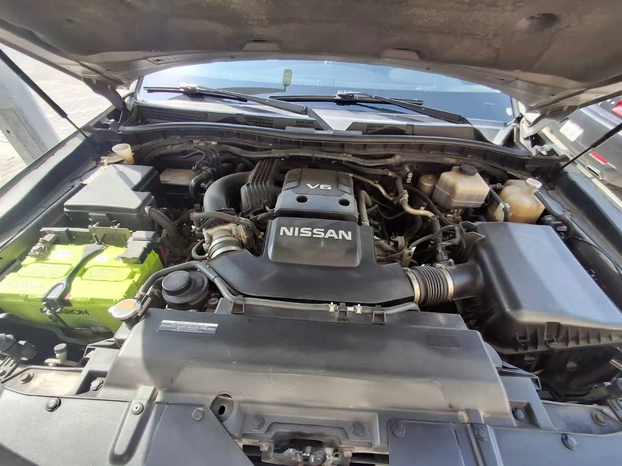 Car image 19
