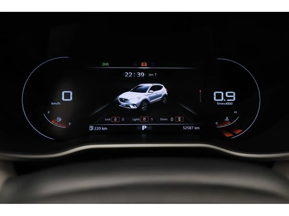 Car image 6