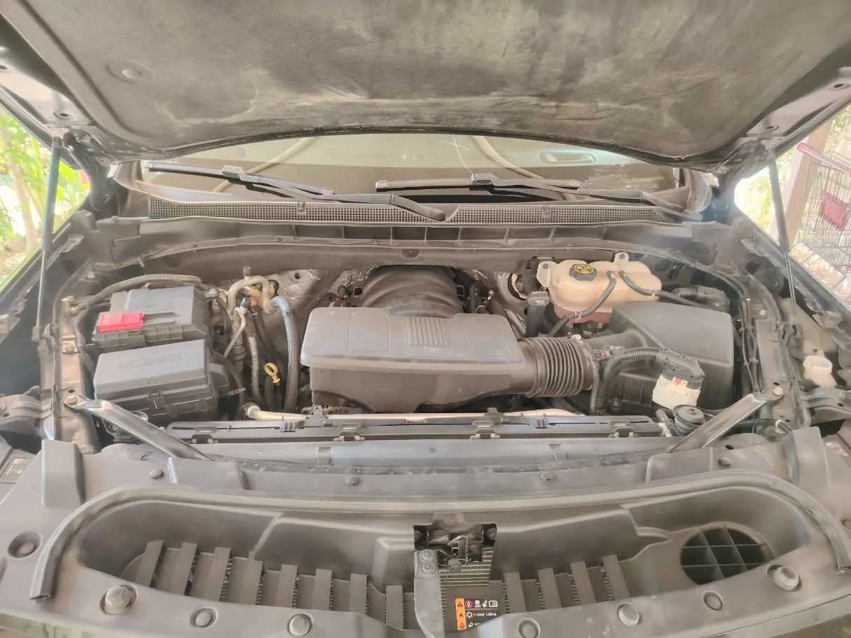 Car image 48