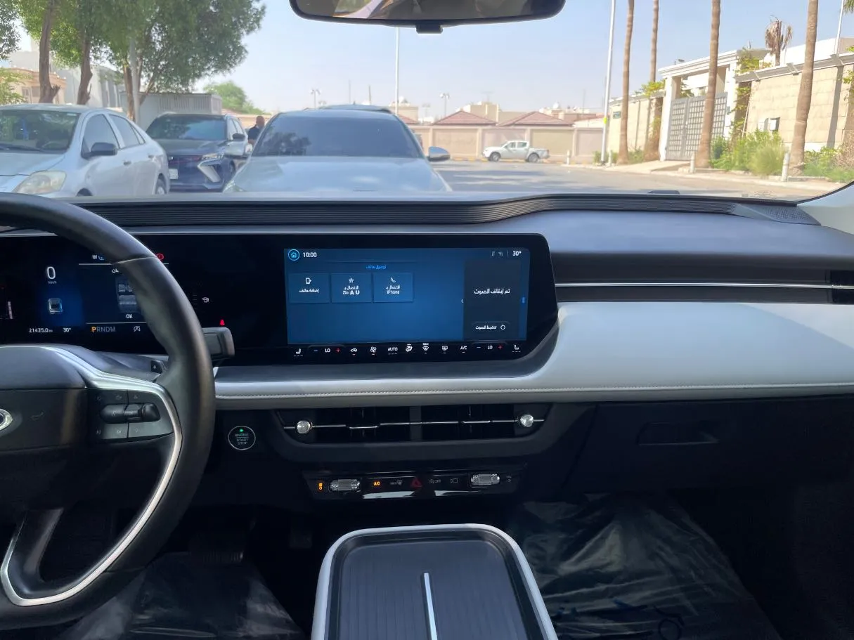 Car image 20