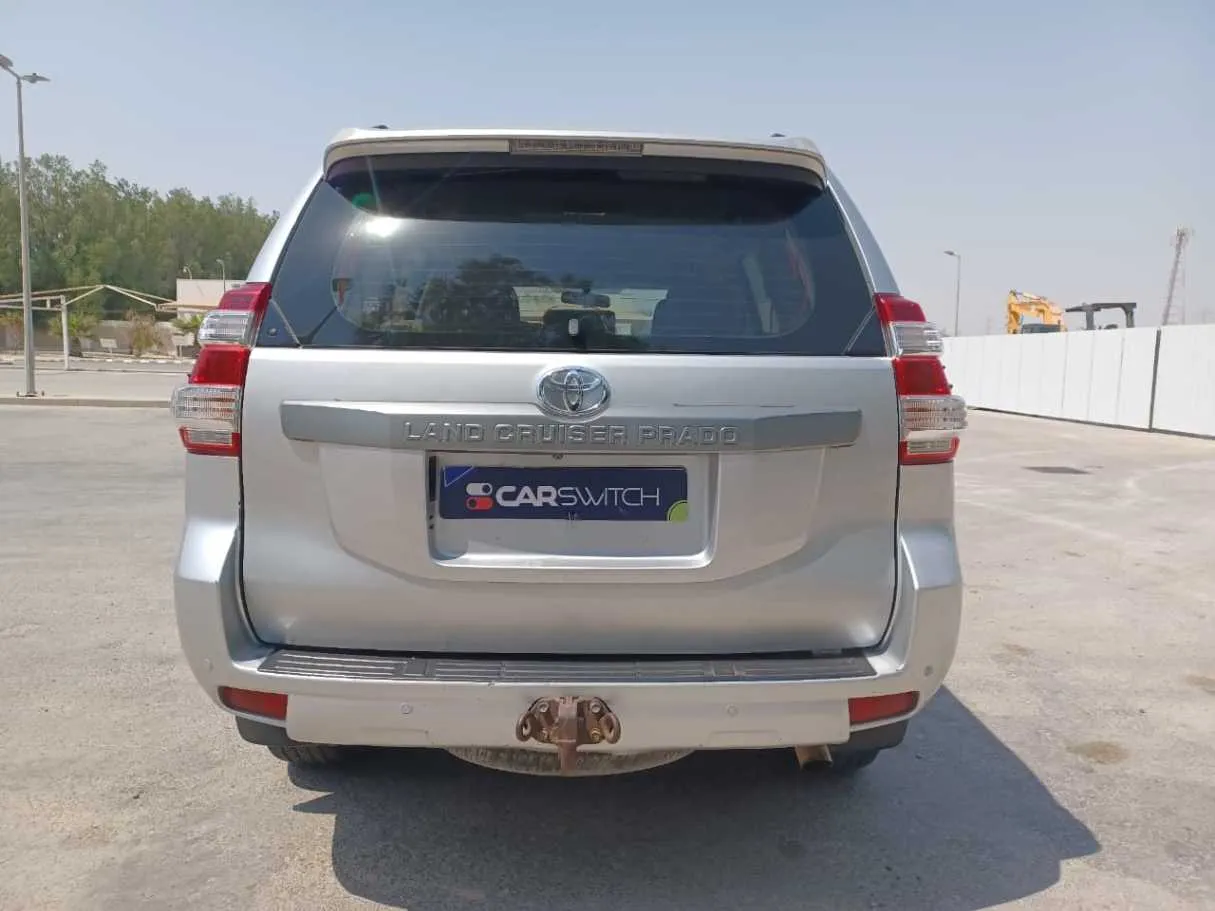 Car image 6