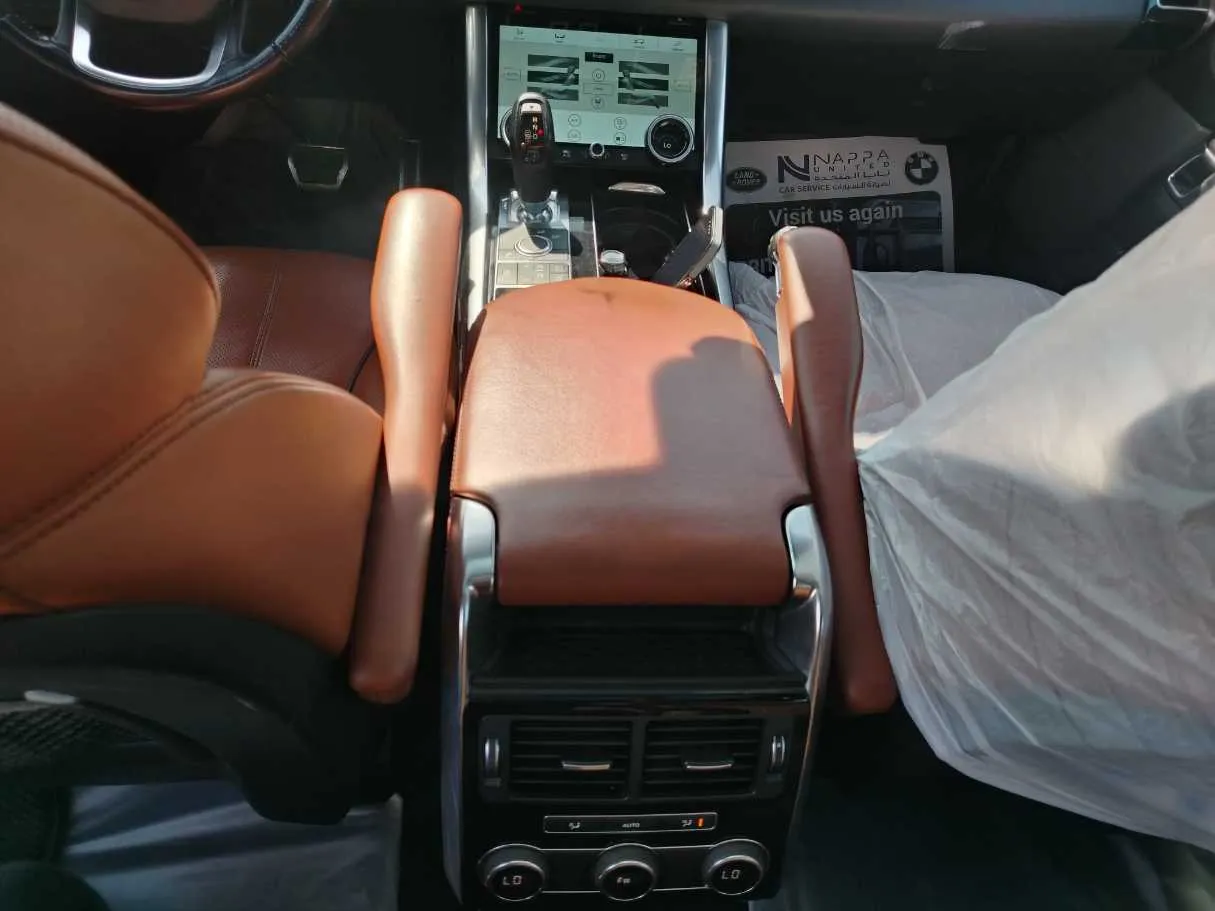 Car image 39