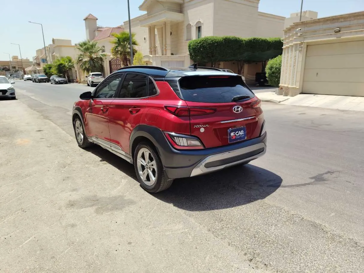 Car image 7