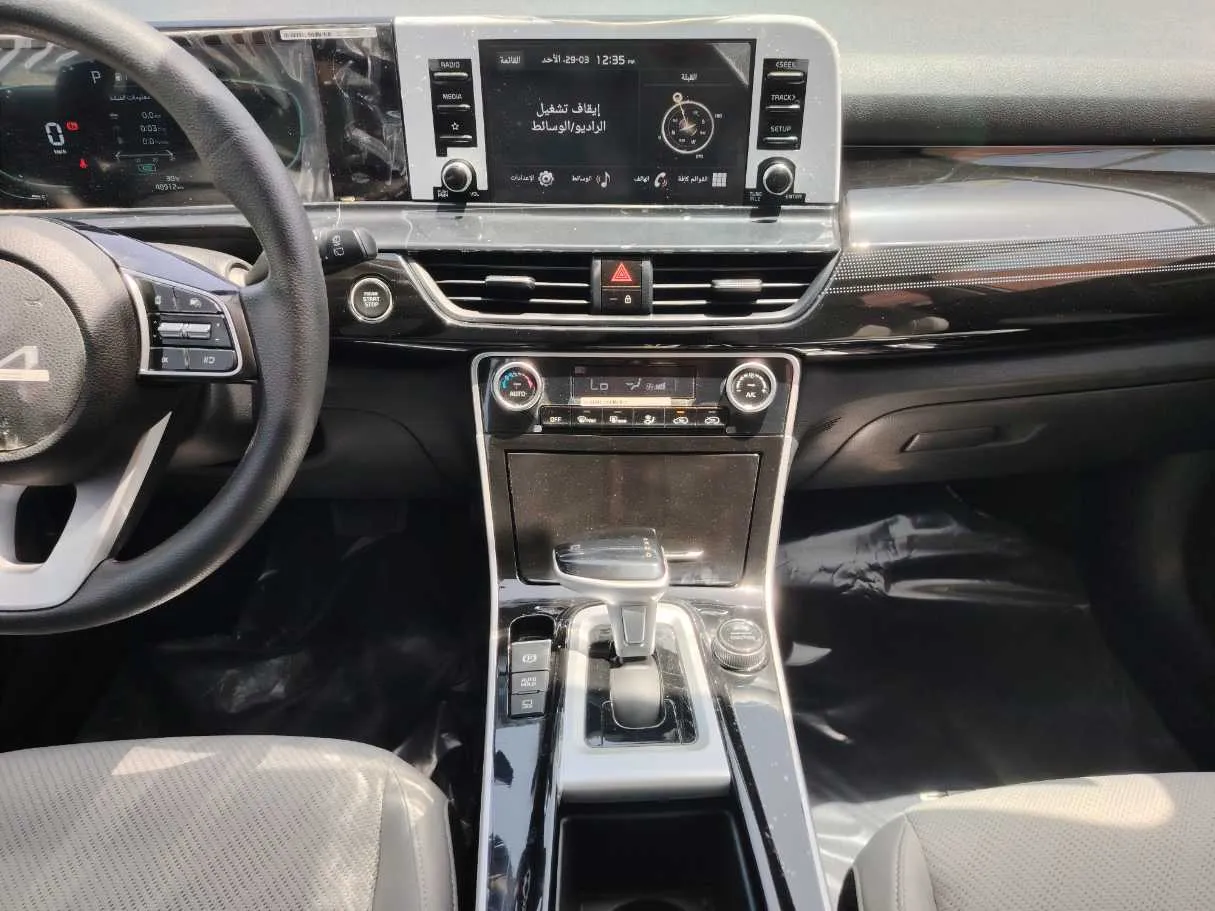 Car image 22