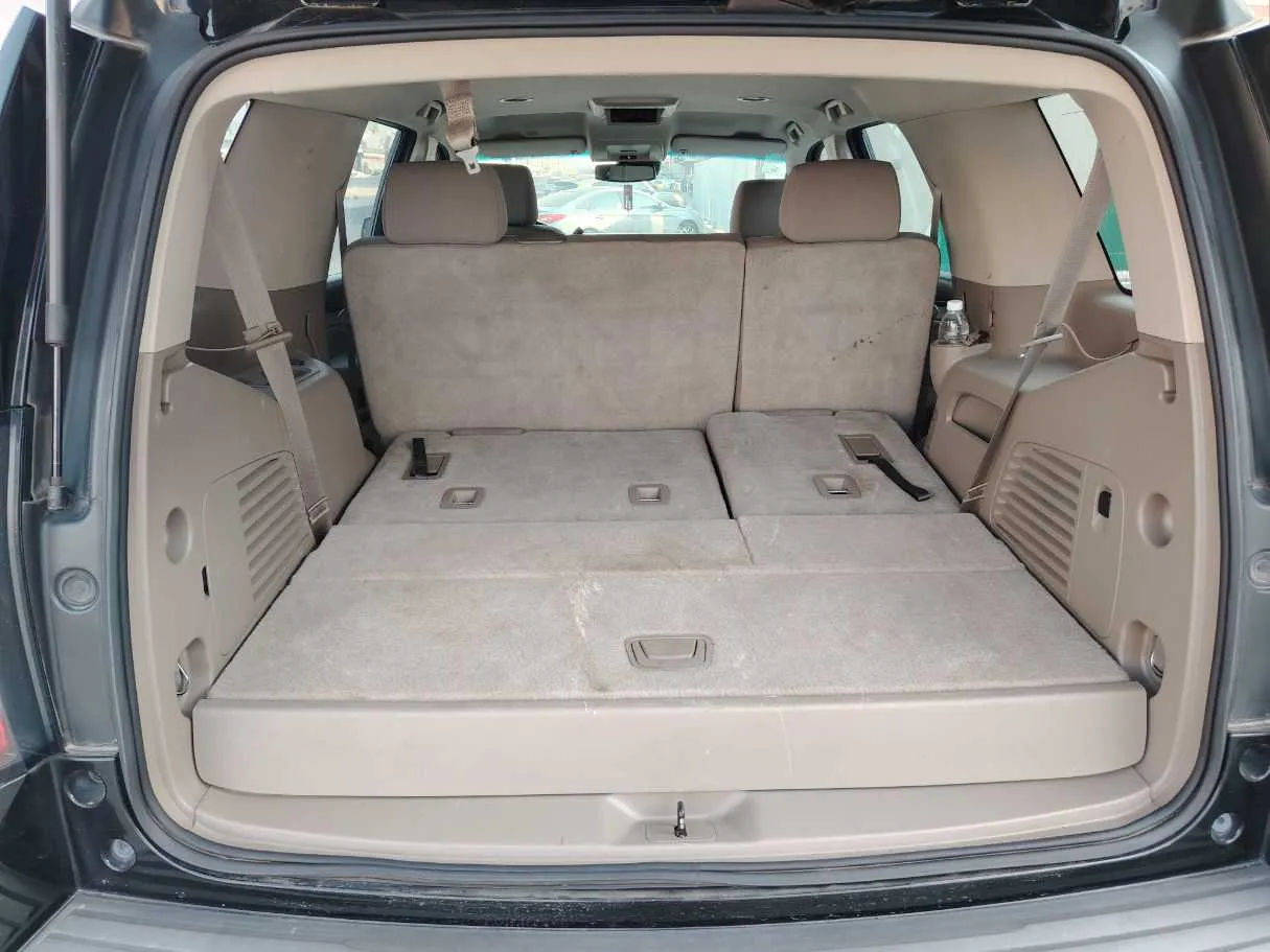 Car image 26
