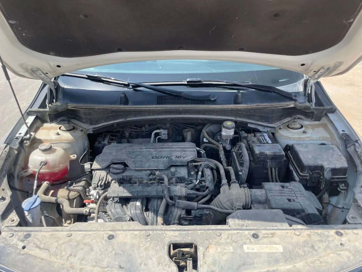 Car image 23