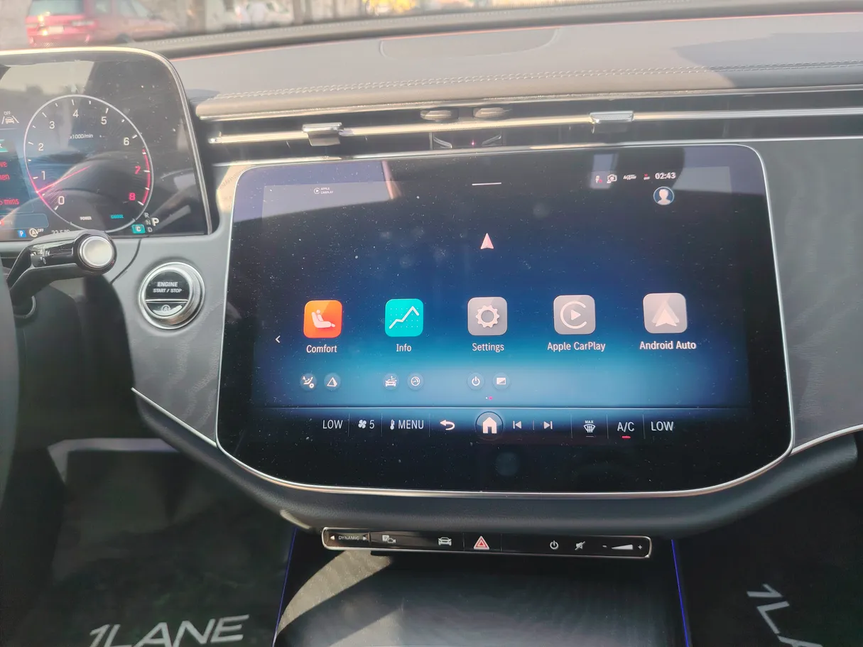 Car image 22
