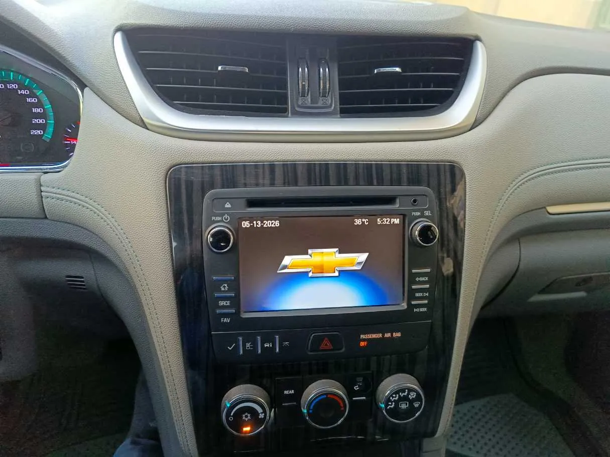 Car image 22