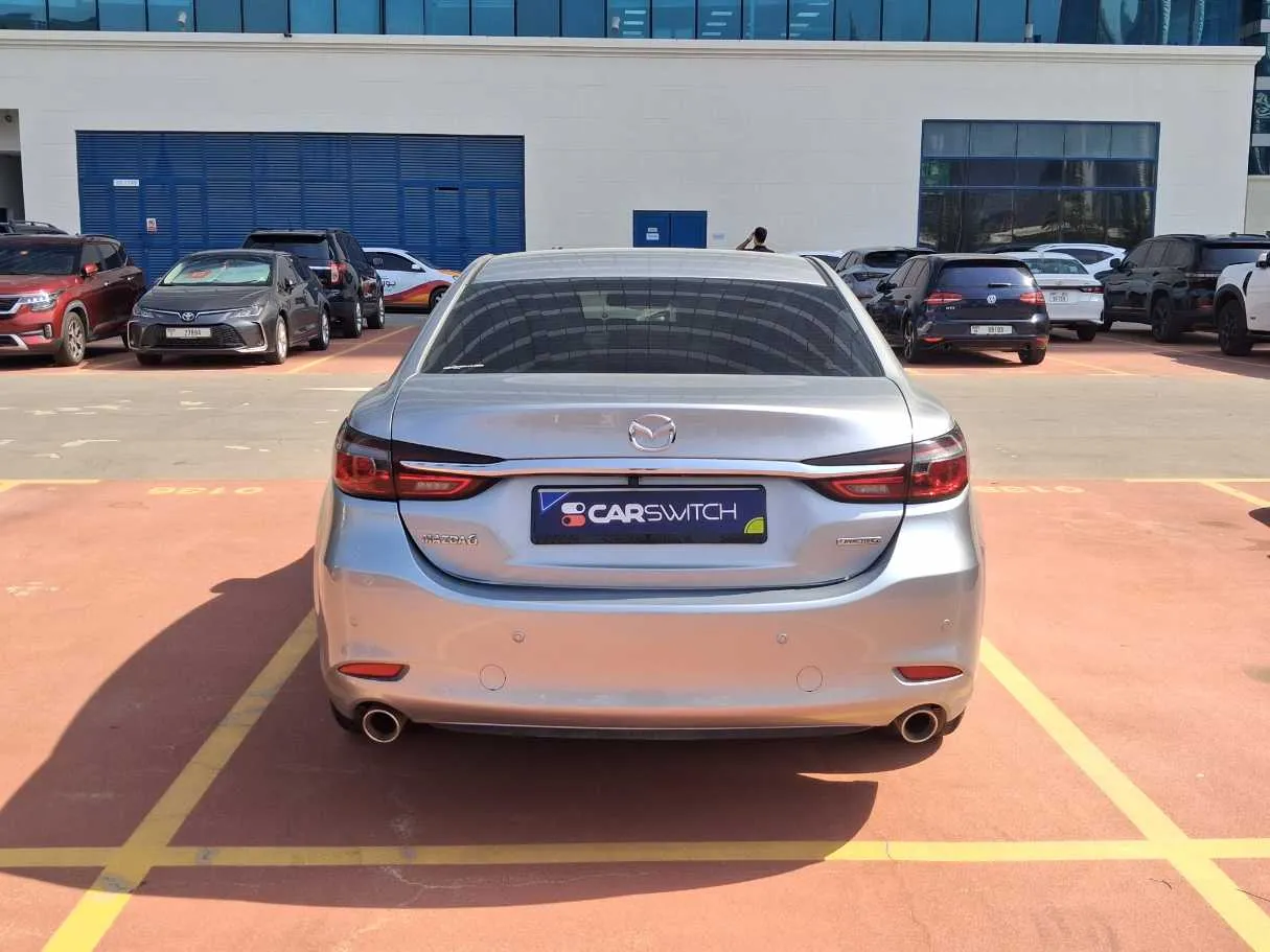 Car image 6