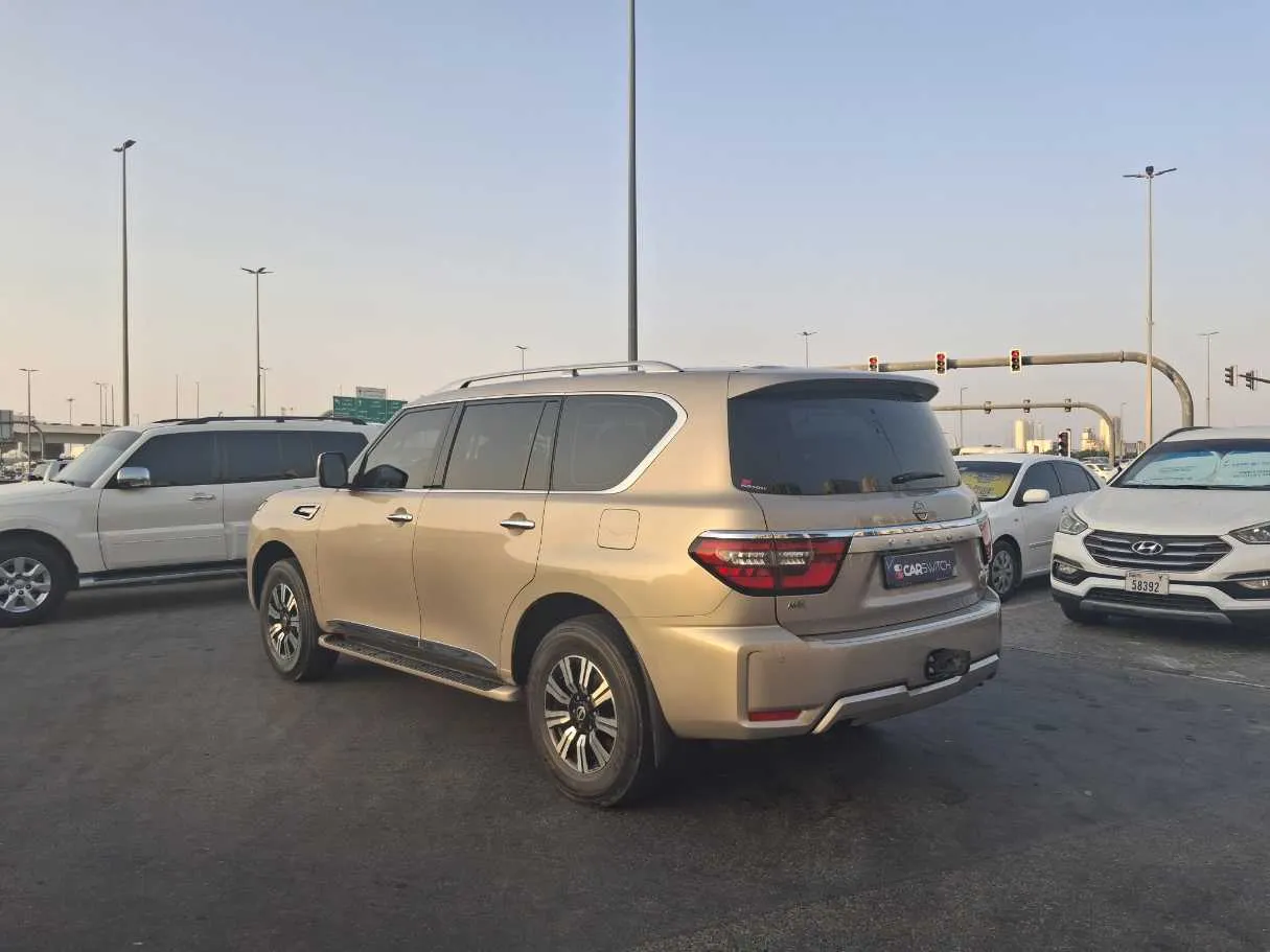 Car image 7