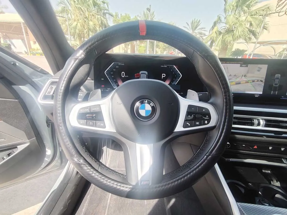 Car image 22