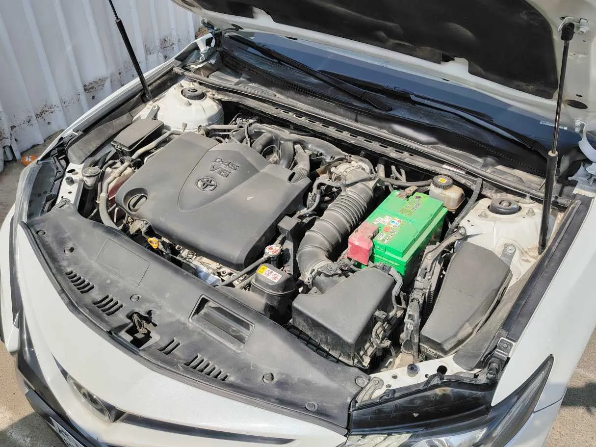 Car image 33
